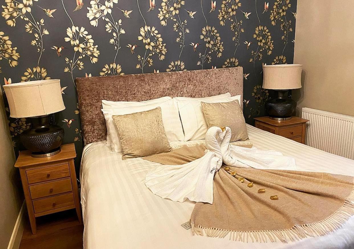 Tredegar Arms Hotel Экстерьер фото