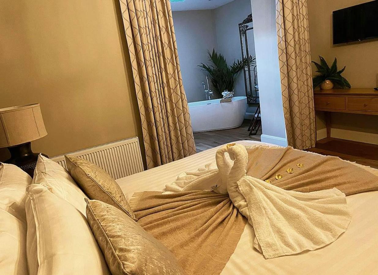 Tredegar Arms Hotel Экстерьер фото